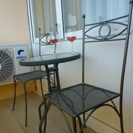Aranyhid 911 Apartman Siofok